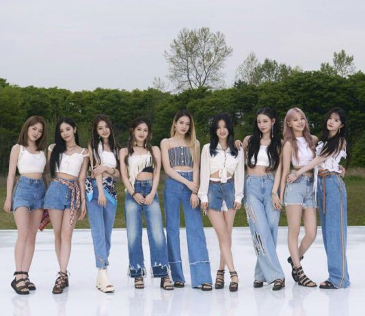 fromis_9 Tops Oricon’s Daily Album Chart With “9 WAY TICKET”